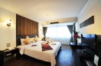 Deluxe Suite Bedroom