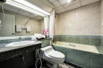 Garden Suite Bathroom