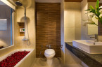 Superior Garden View Bathroom