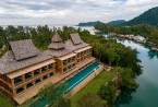 Pool Suite Water View