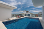 3-Bedroom Penthouse Pool Suite