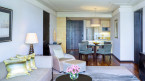 family suite living room