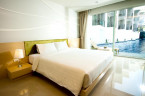 Pacific Room Pool Access