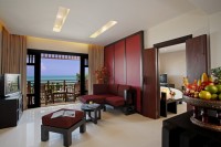 Deluxe Ocean View Suite