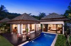 Beachfront Layan Pool Villa