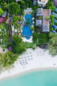 Hotel building and pool