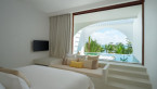 OceanfrontBalcony Pool Suite