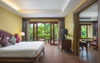 Nora Tropical Suite